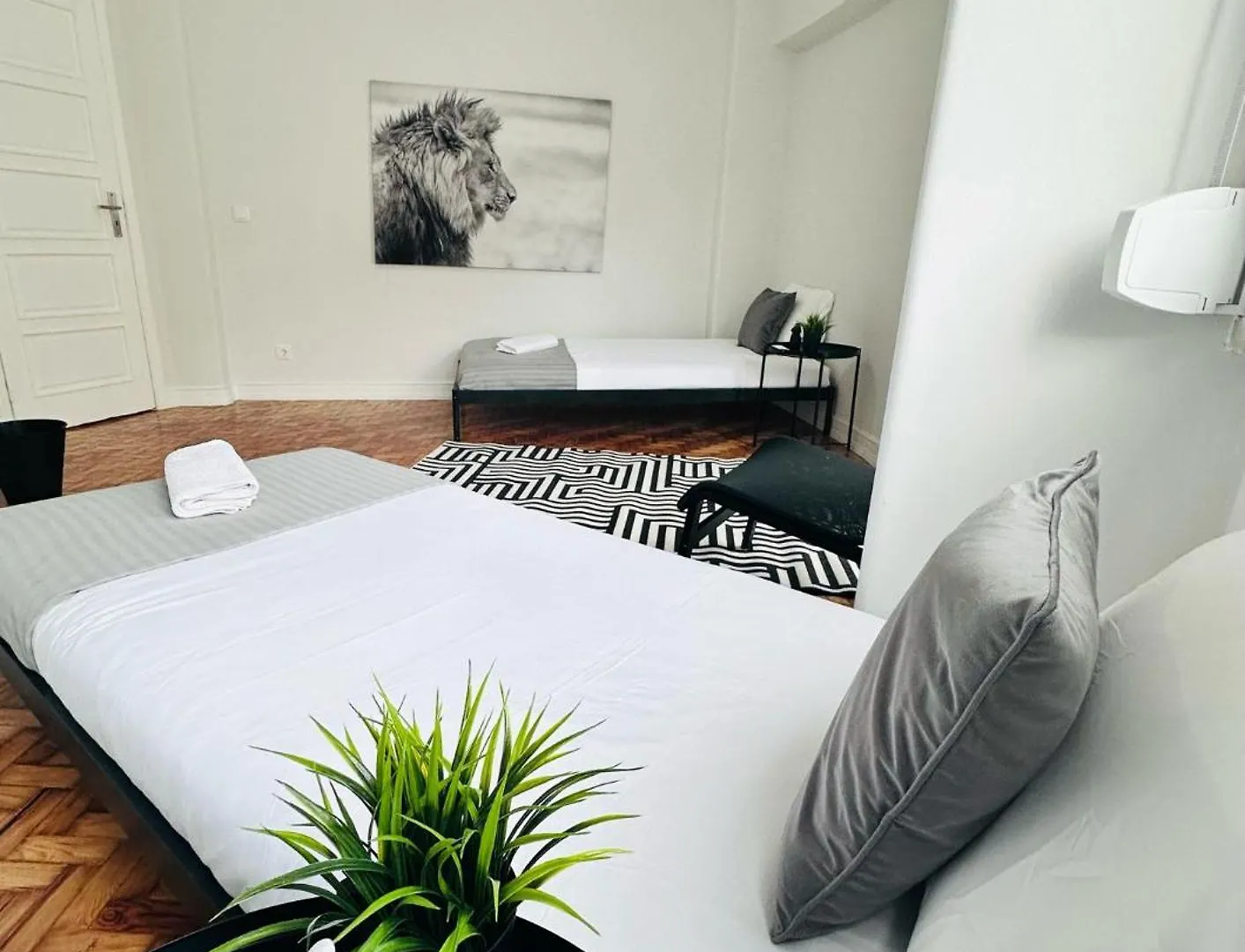 Lisbon Crespo House II Fantastic City Rooms E Δωμάτια σε οικογενειακή κατοικία