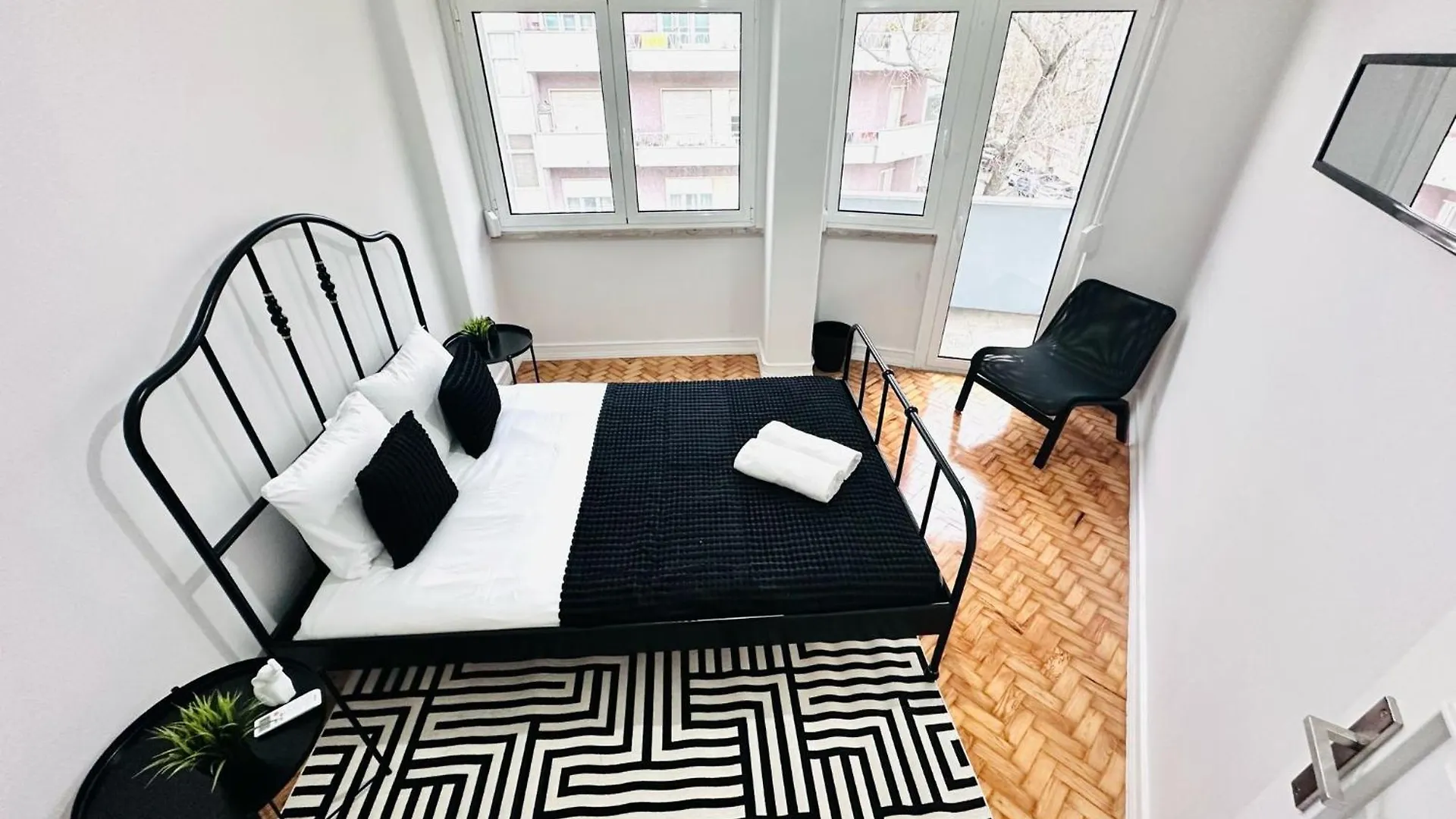 Lisbon Crespo House II Fantastic City Rooms E Δωμάτια σε οικογενειακή κατοικία
